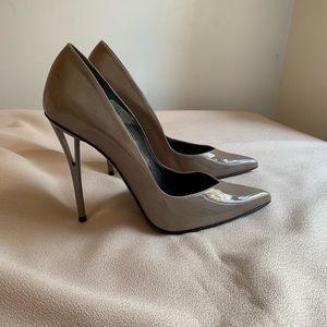 Gray Patent Leather Pumps